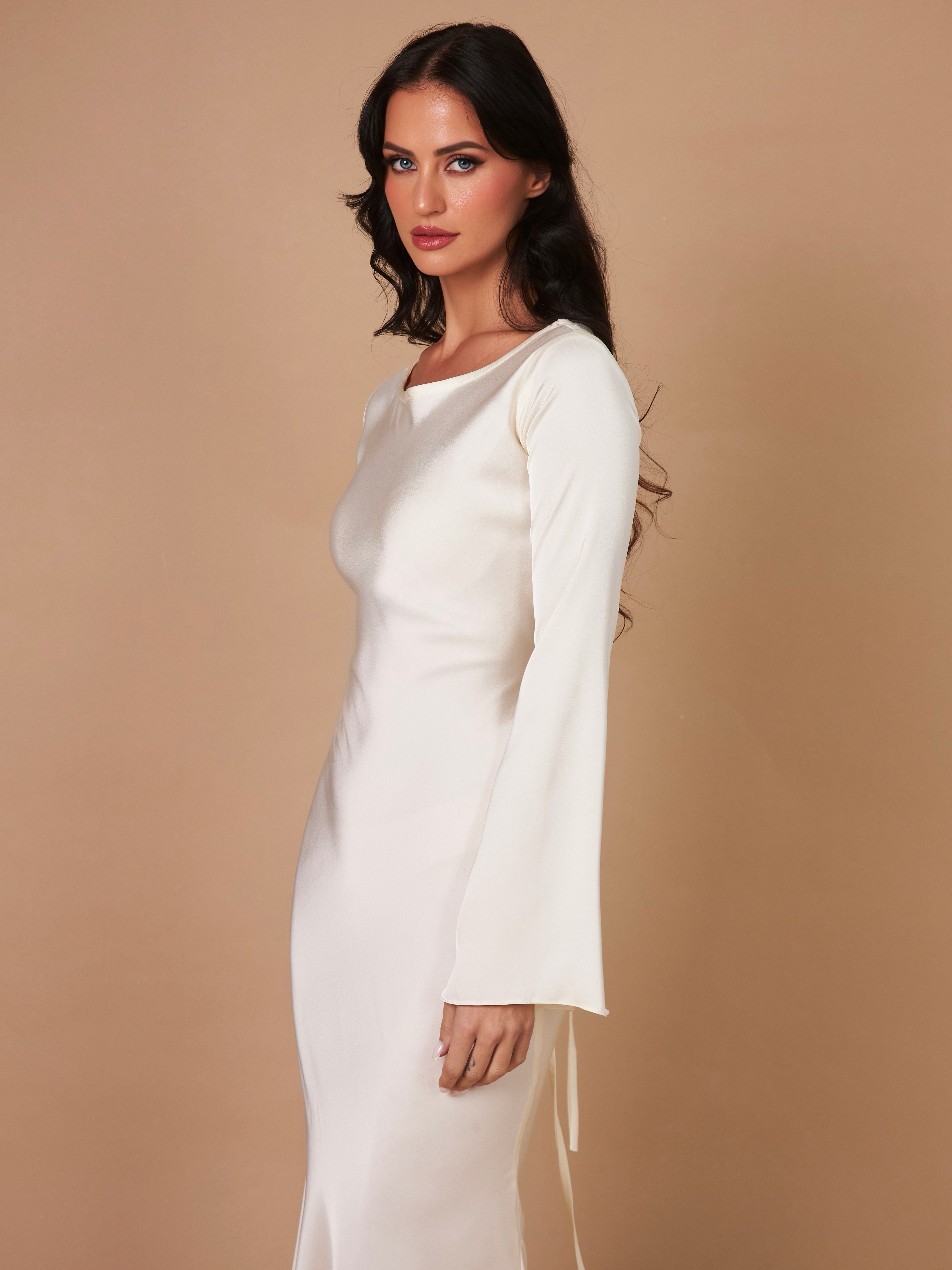 LILIANA | Long-sleeved Maxi Dress